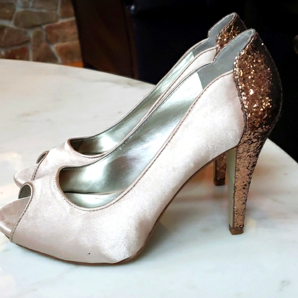 Style & Co Nevaeh peeptoe glitter heels size 8 - Picture 3 of 10